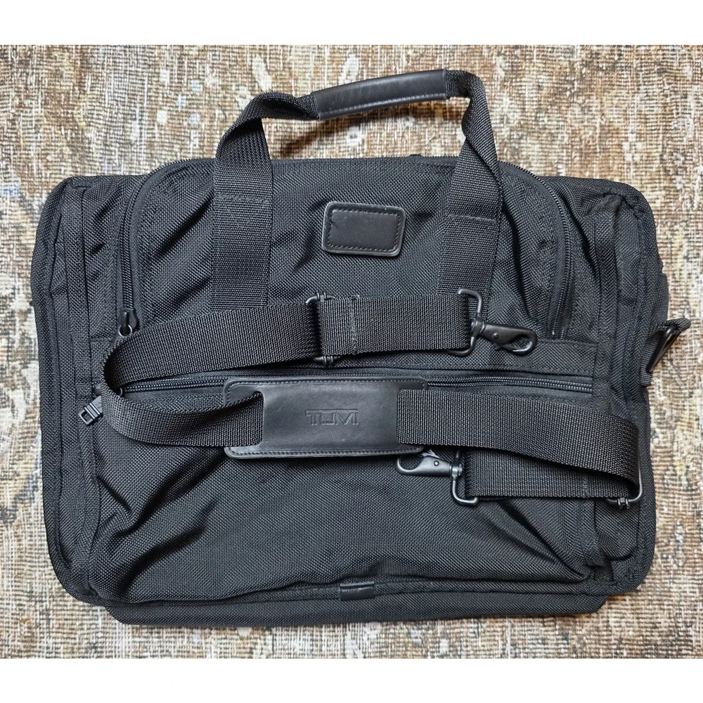 TUMI Ballistic Nylon Black Laptop Briefcase Messenger Bag Expandable Strap